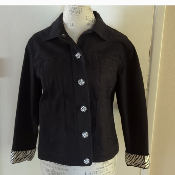 Westbound Black Jean Jacket - Picture 2 of 11